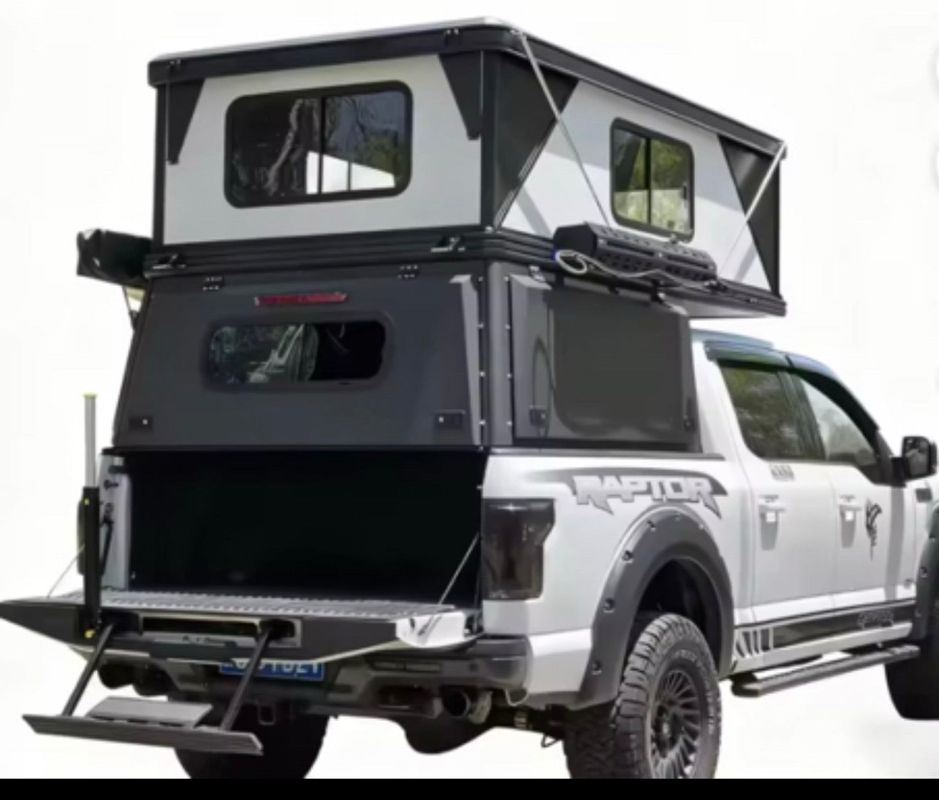 Hard Wall - Wildwood Camper