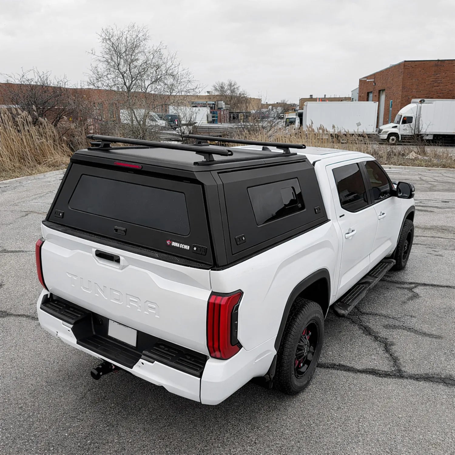 Toyota Tundra -5.5 foot -3rd gen -Alumnium canopy