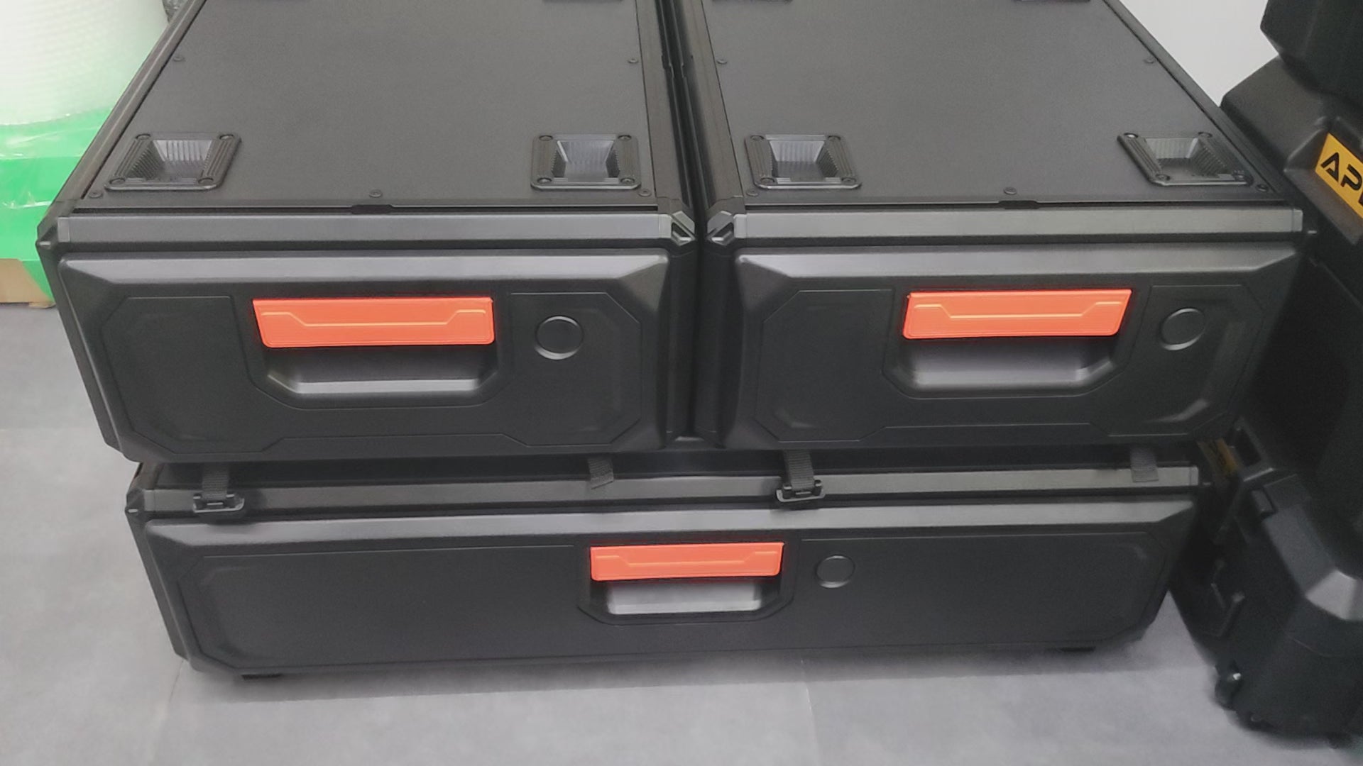 Lightweight wildwood -aluminum drawer system